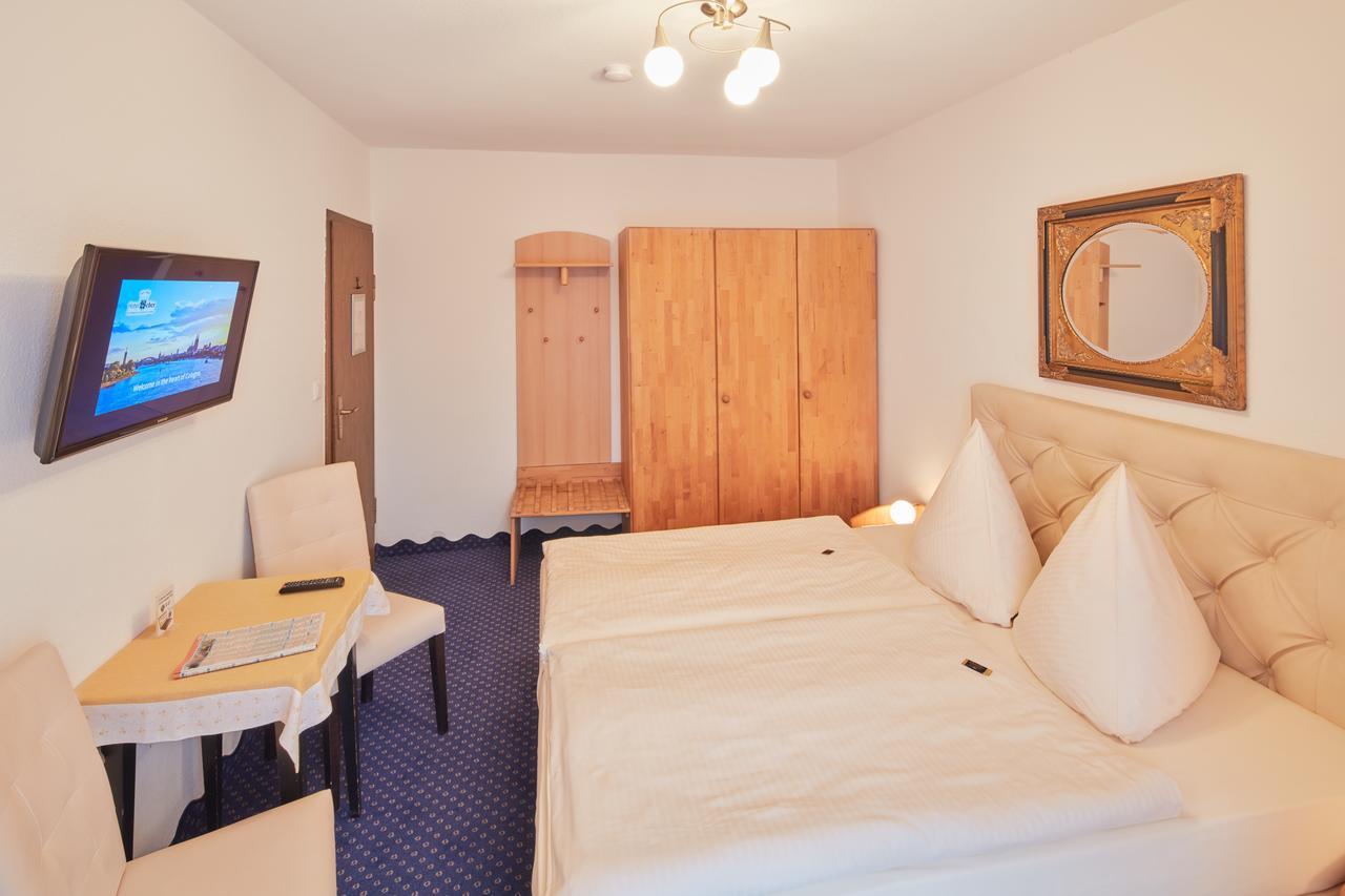Weber Hotel Colónia