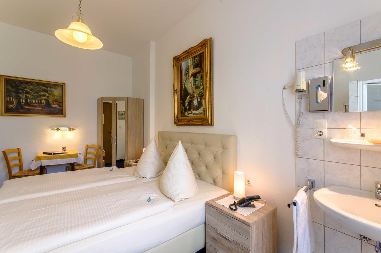 Weber Hotel Colónia